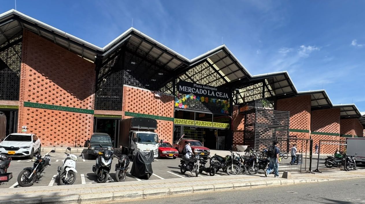 Proyecto: Construcción de plaza de mercado, La Ceja.